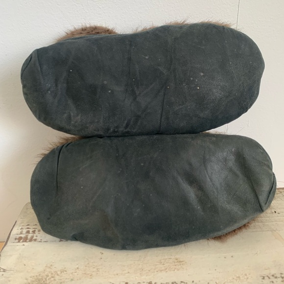 Handmade Leather and Fur Moccasins-Cozy - Picture 7 of 15